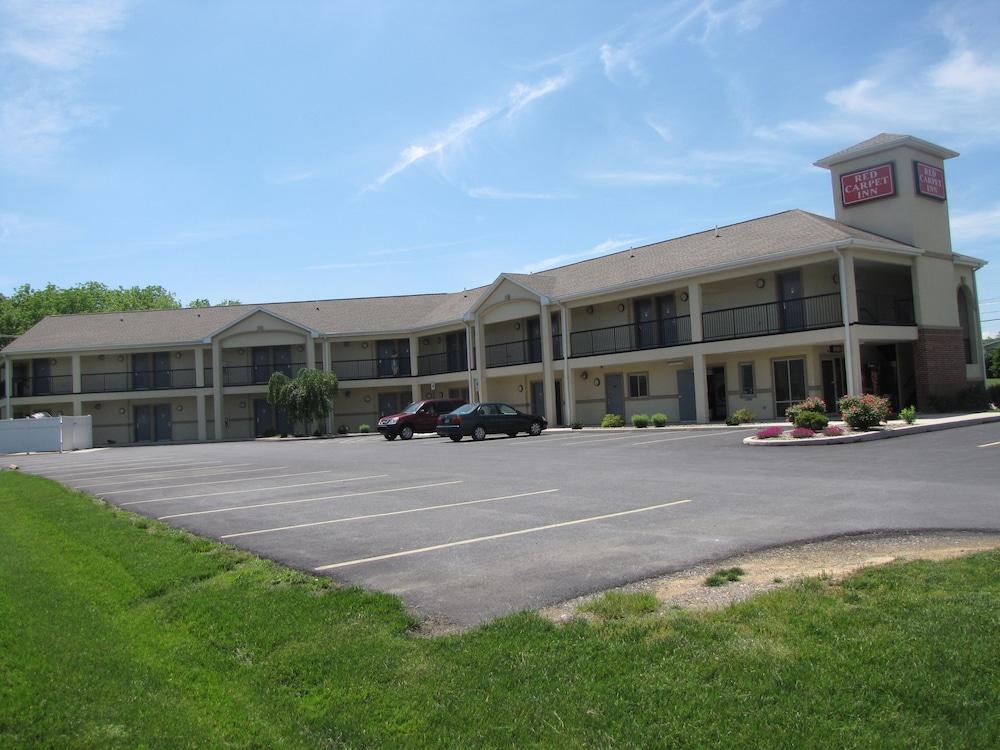 Red Carpet Inn Chambersburg photo 1