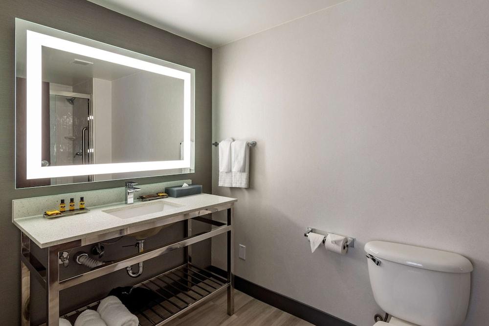 Best Western Plus Dalton Inn photo 19