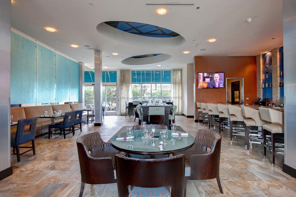 Hotel Indigo WACO - BAYLOR by IHG photo 27