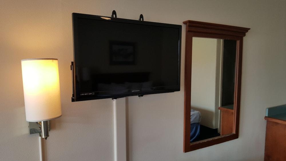 Flamingo Inn photo 13