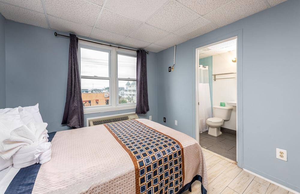 Hammock Inn & Suites - Jersey Shore photo 18