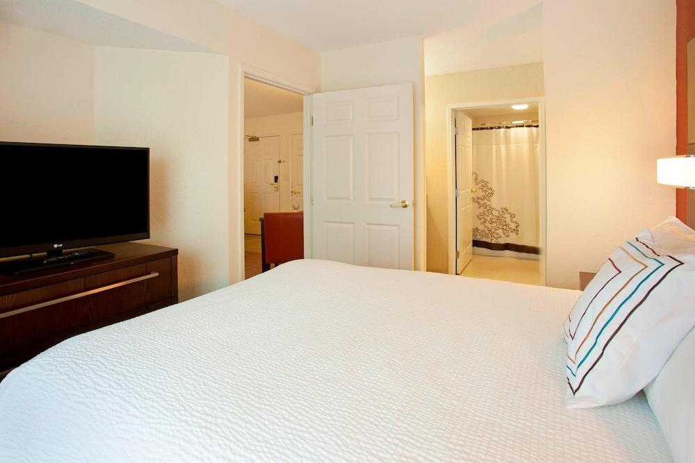 Residence Inn by Marriott Fort Wayne Southwest photo 7