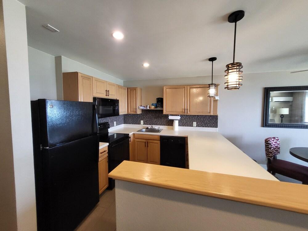 Pono Kai Condos photo 15