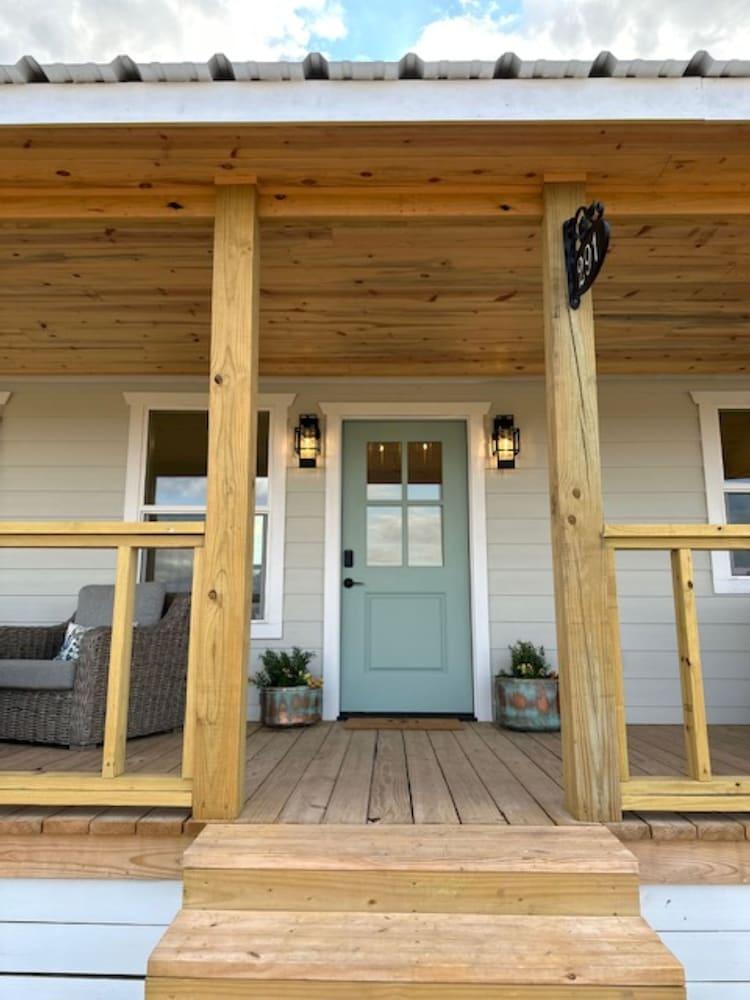 Laurel Court Cottages photo 4