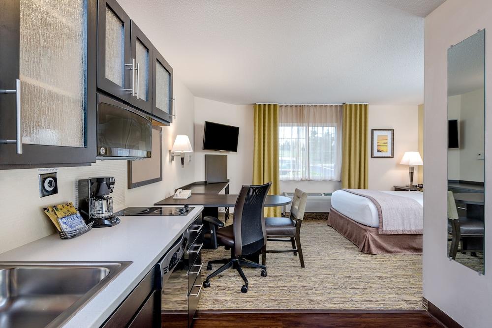 Candlewood Suites Washington Dulles Sterling by IHG photo 12