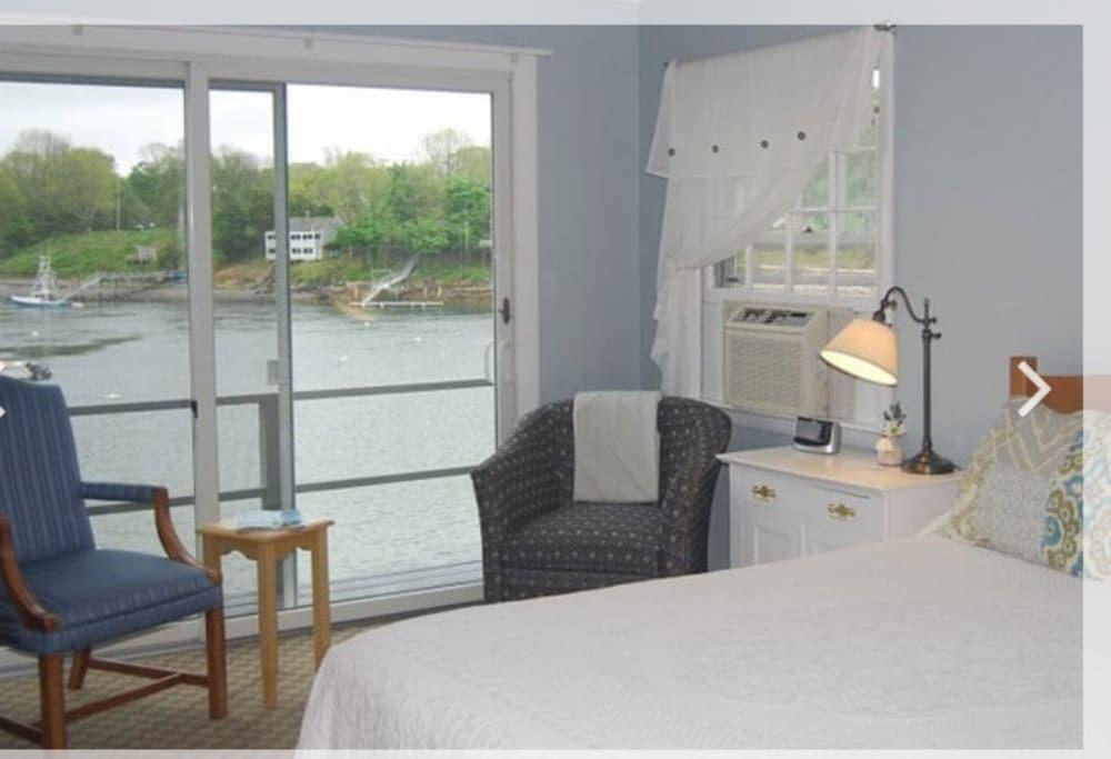 Dockside Guest Quarters & Restaurant photo 78