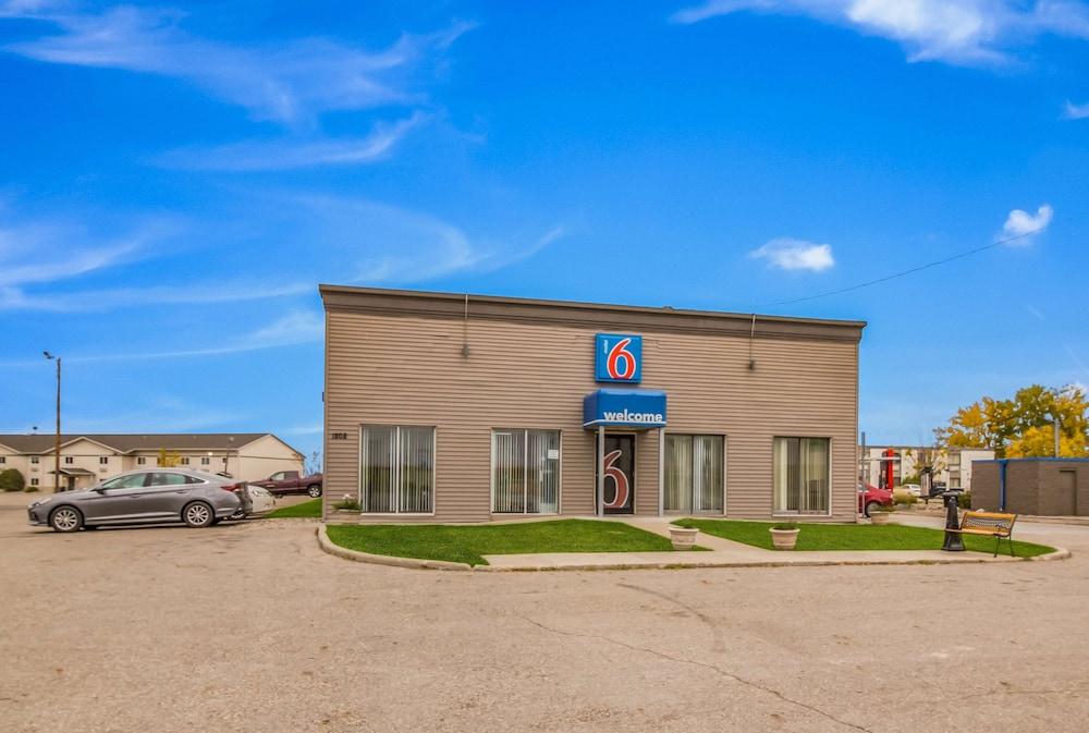 Park Inn by Radisson, Fargo West Acres photo 19