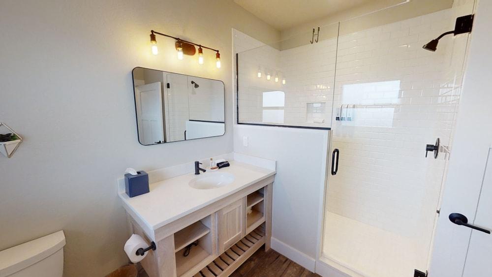 The Suites at Indian Springs Montana photo 21