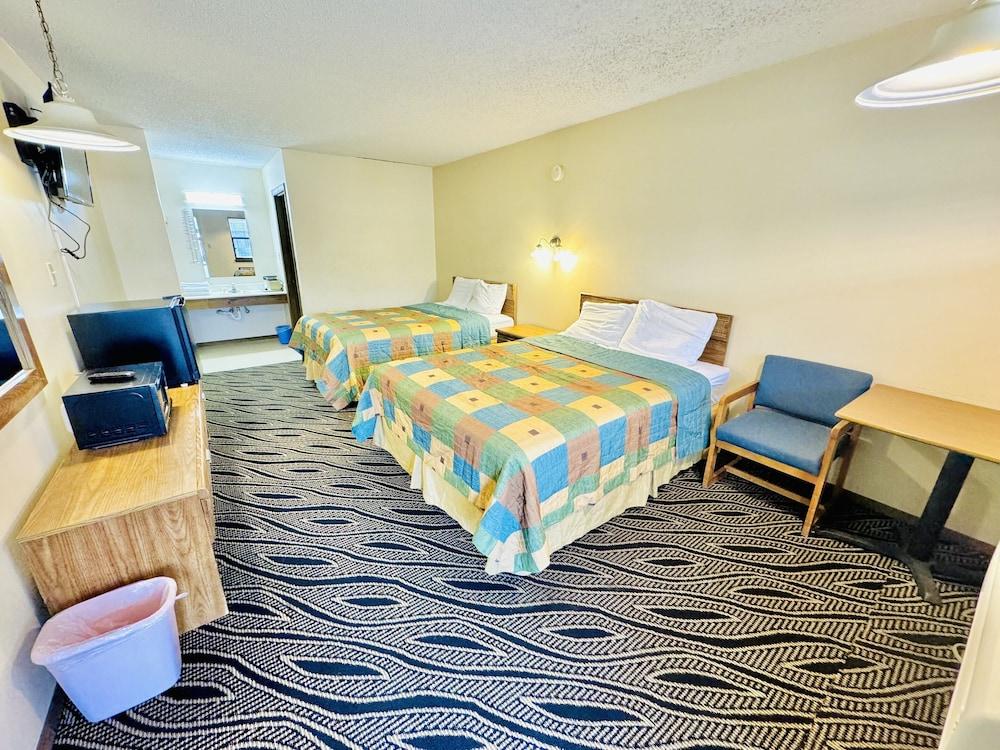 Americas Best Value Inn Jay photo 11