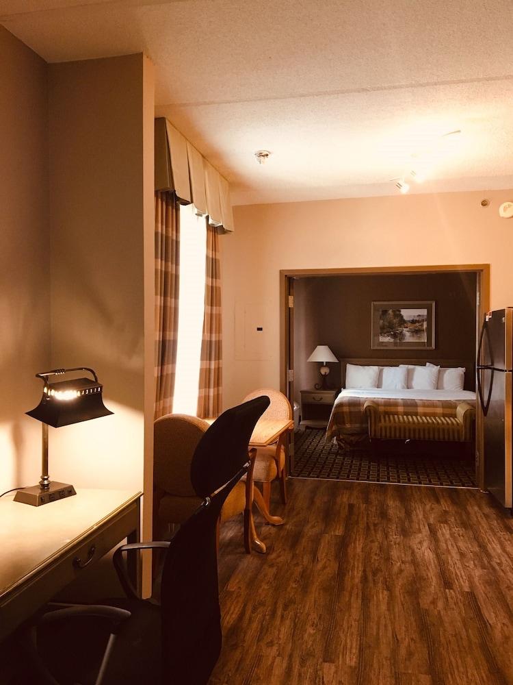 Hawthorn Extended Stay by Wyndham Conyers photo 30
