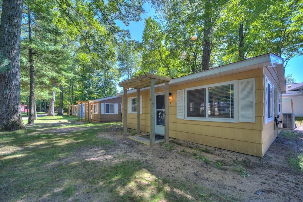 Scenic Drive Resort by DreamStay photo 17