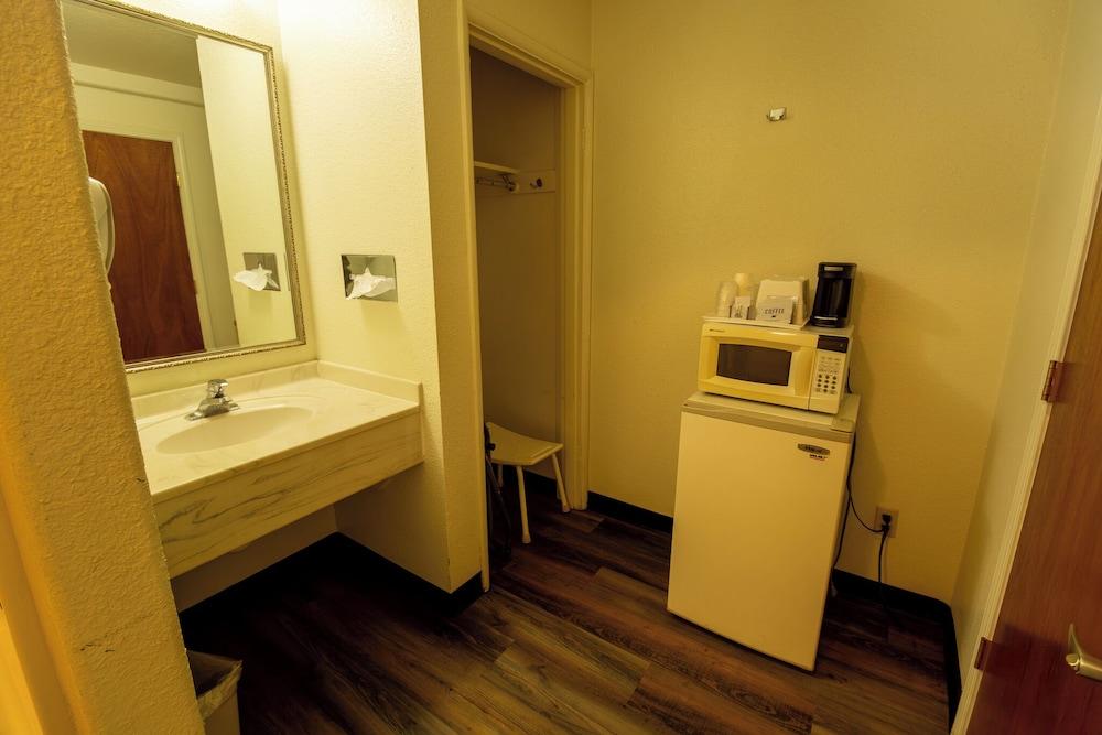 Hotel Inn Pendleton I-84 photo 2
