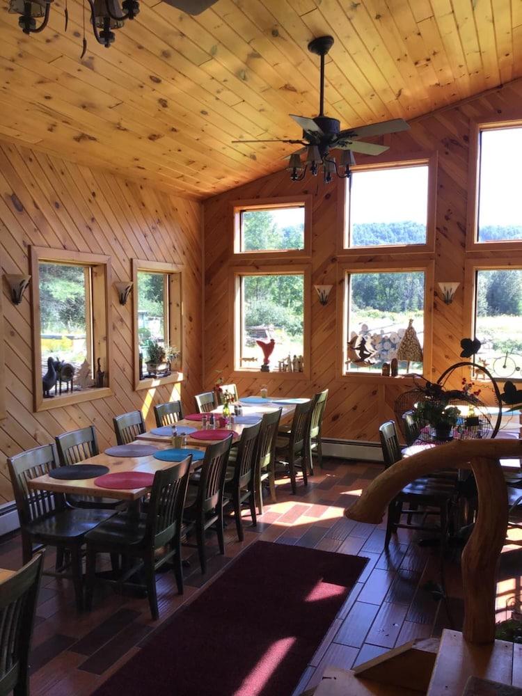 The Halfway House Motel photo 18