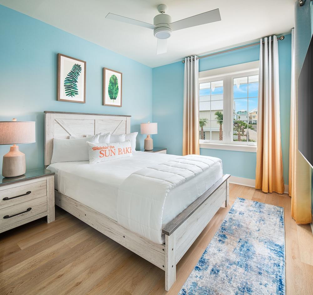 Margaritaville Beach Cottage Resort PCB photo 22