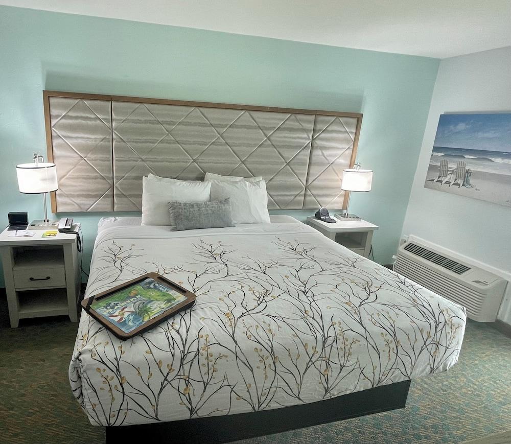 Ocean Sands Beach Boutique Inn - 1 Acre Private Beach photo 34