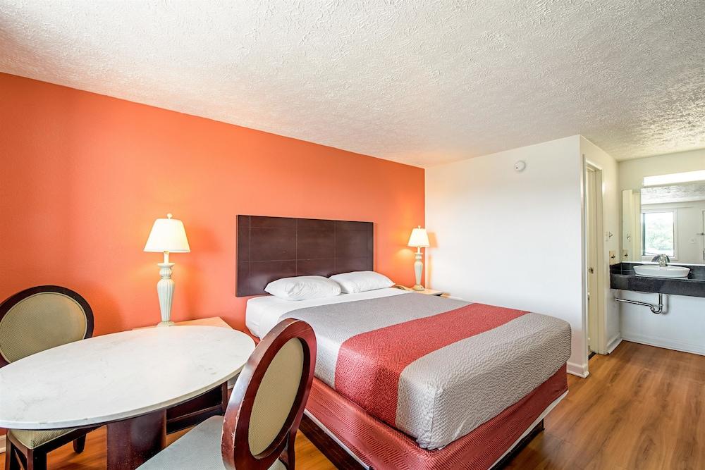 Budget Inn Norfolk Va photo 5
