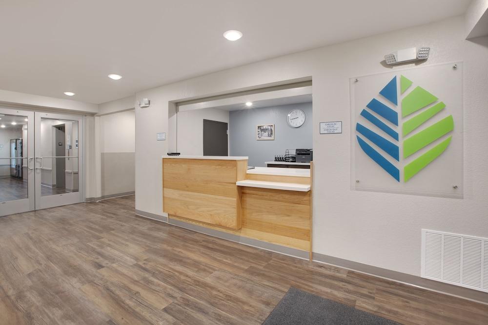 WoodSpring Suites Lackland near Sea World photo 5