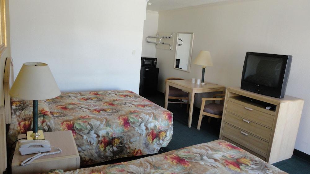 Imperial 400 Motor Inn photo 26