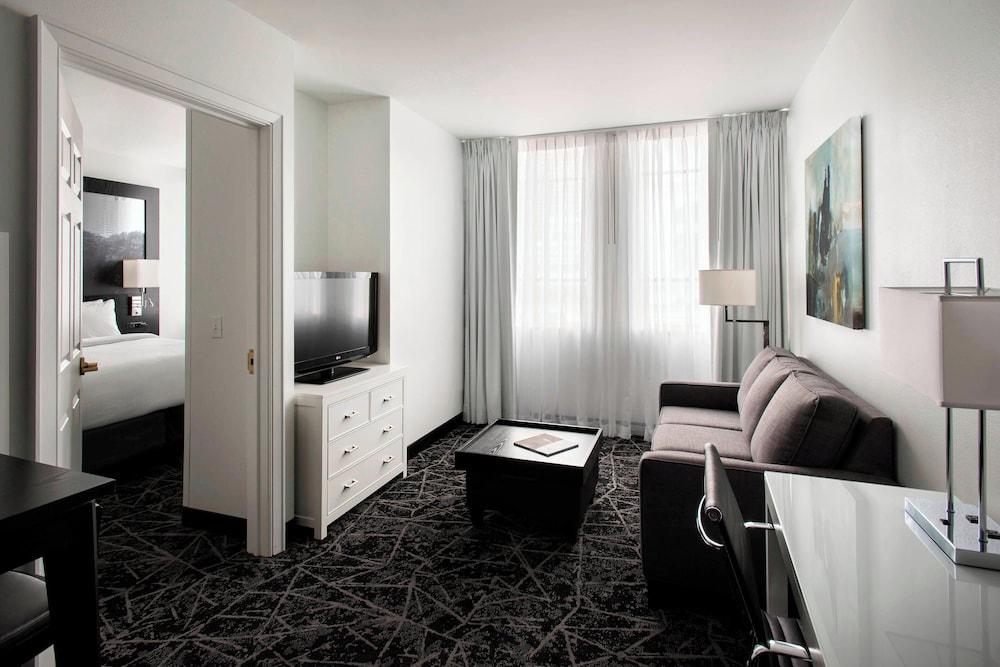 Residence Inn Philadelphia Center City photo 11