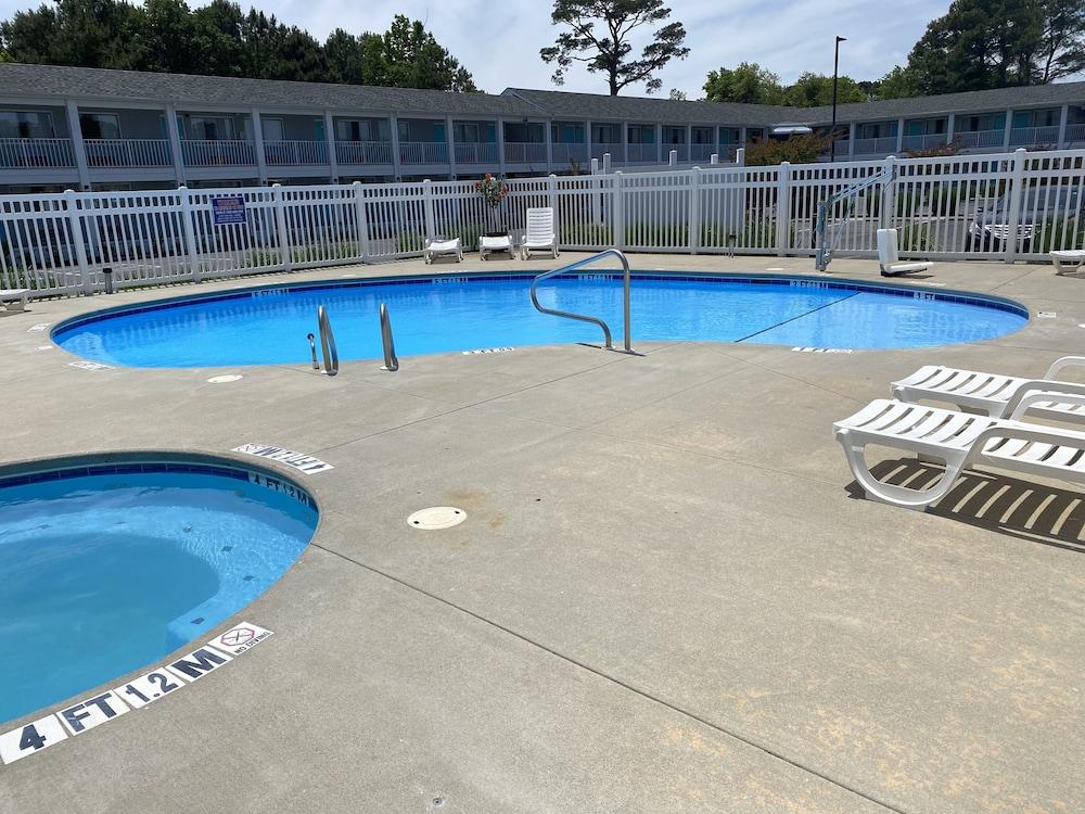 The Shore House photo 2