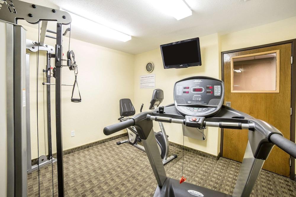 Quality Inn & Suites Elko photo 33