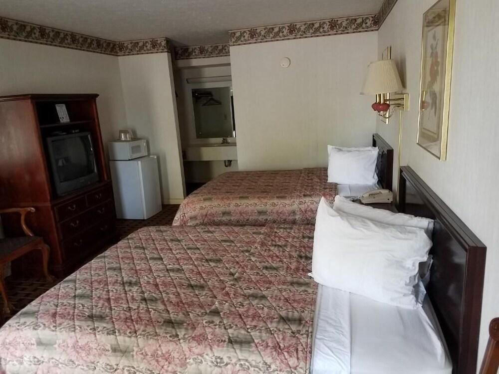 Imperial Lodge photo 14