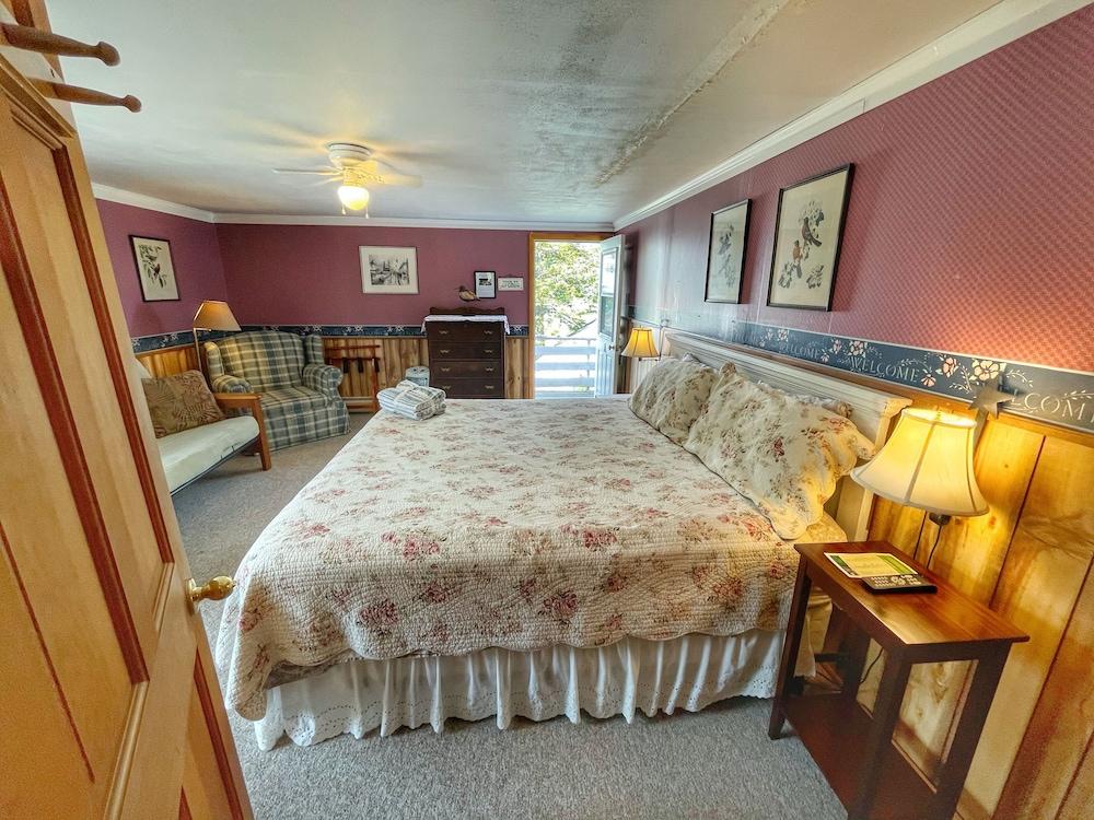 Open Hearth Inn photo 90