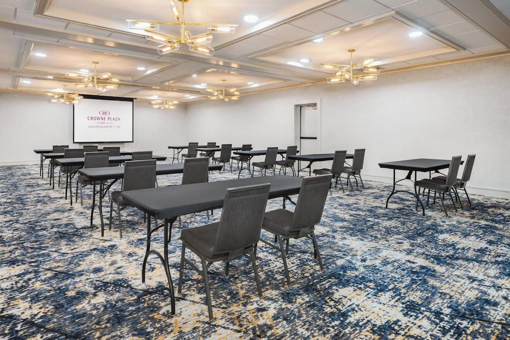 Crowne Plaza Hotel Jacksonville Airport/I-95N by IHG photo 45