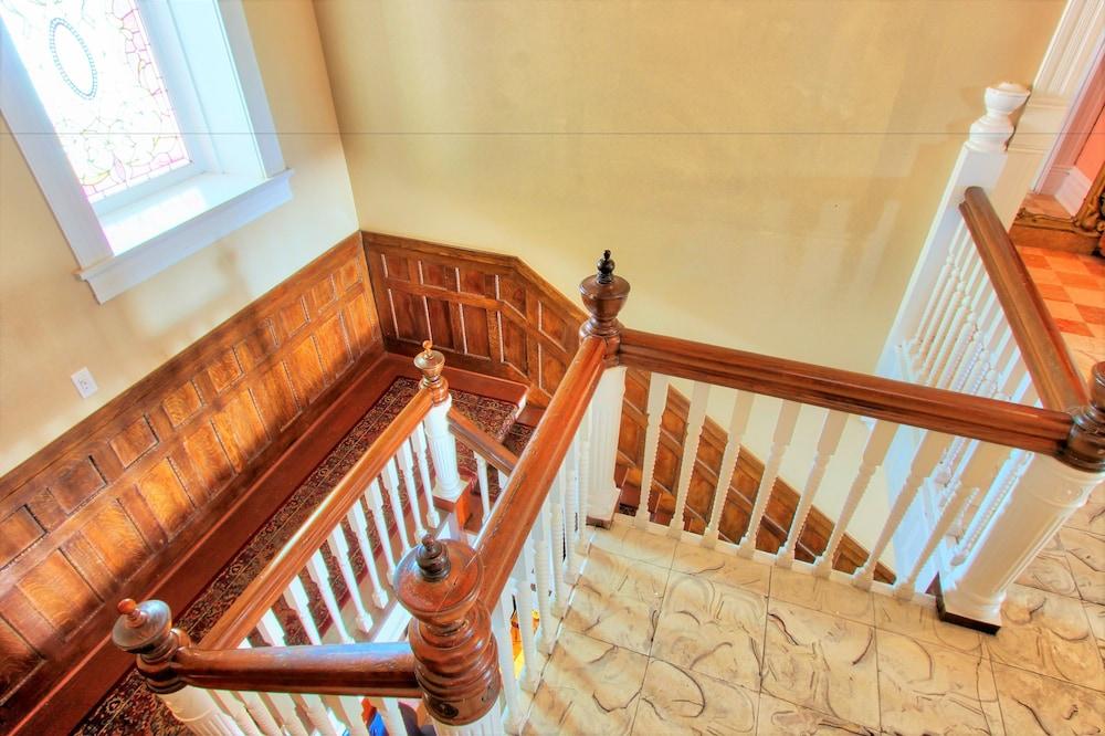 Southernmost House photo 60