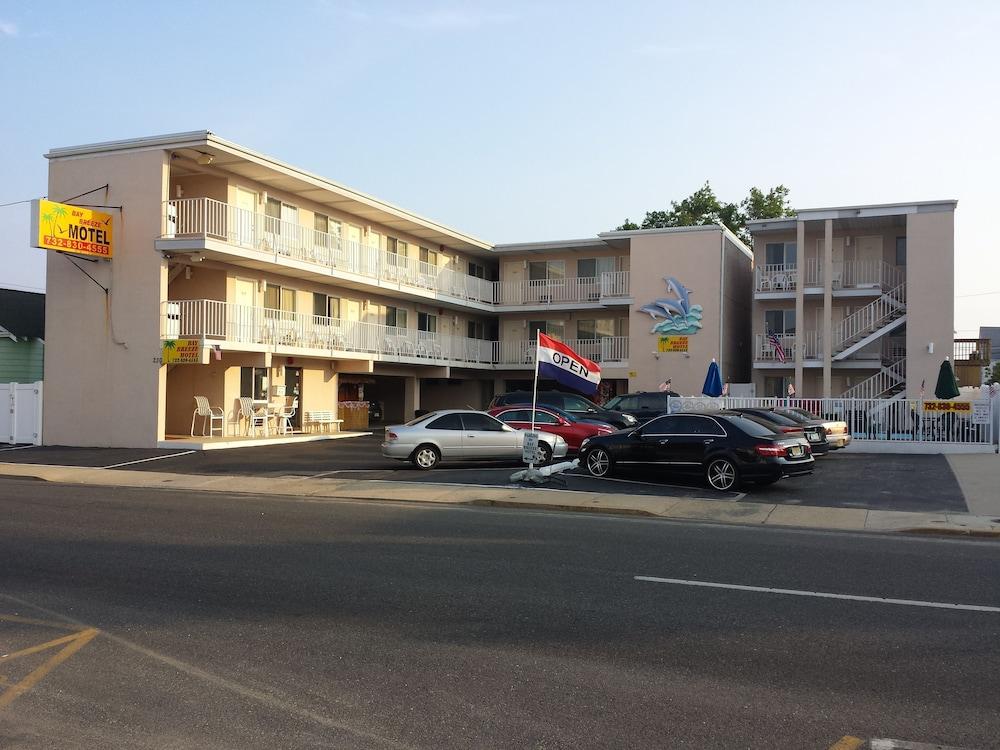 Bay Breeze Motel photo 20
