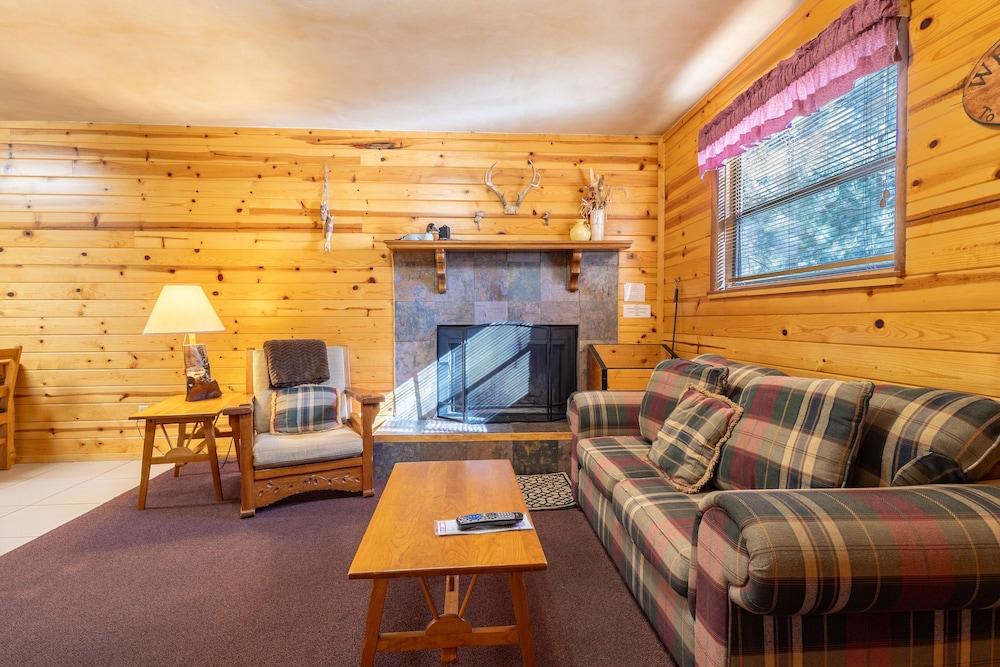Ruidoso Lodge Cabins photo 50