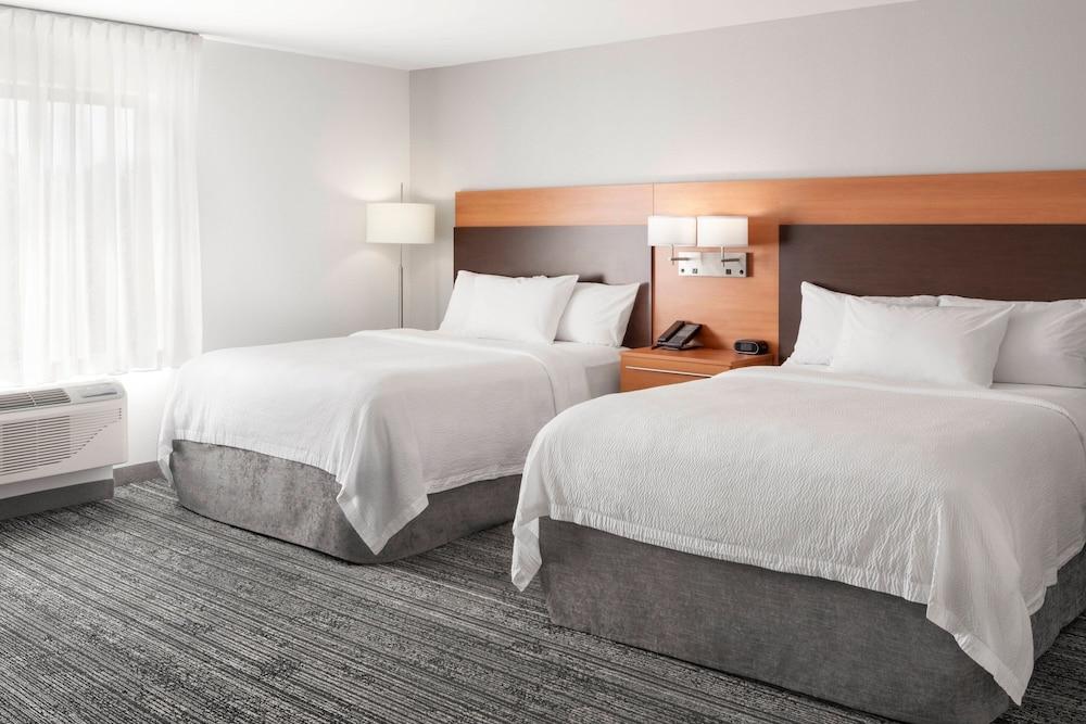 TownePlace Suites by Marriott Bangor photo 9