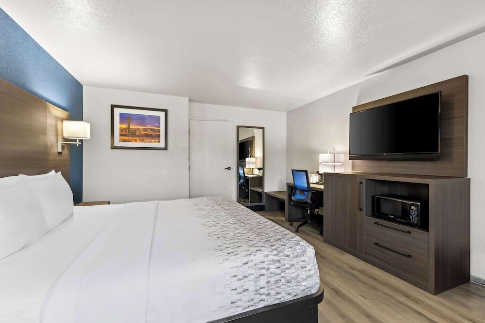 SureStay Hotel by Best Western Phoenix Airport photo 21