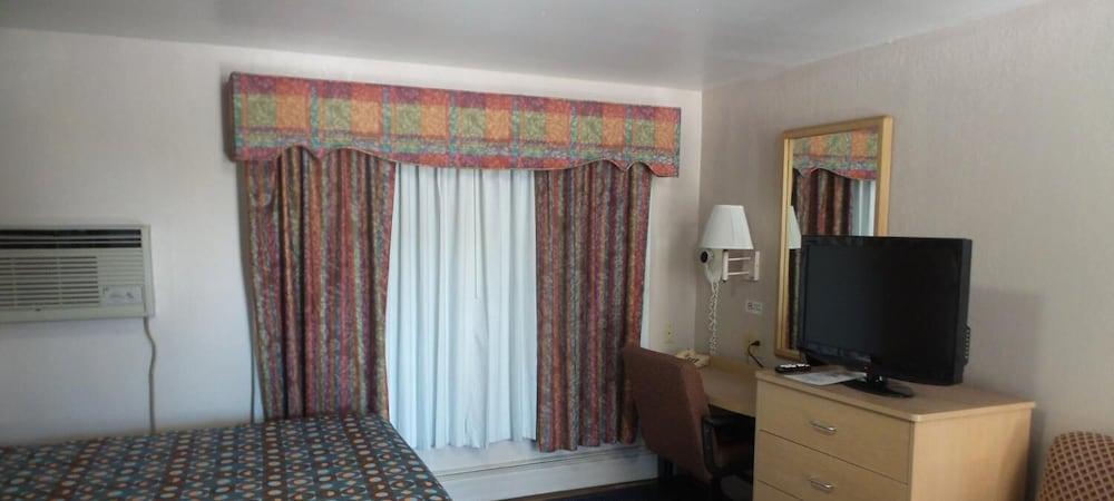 River's Edge Motel photo 20