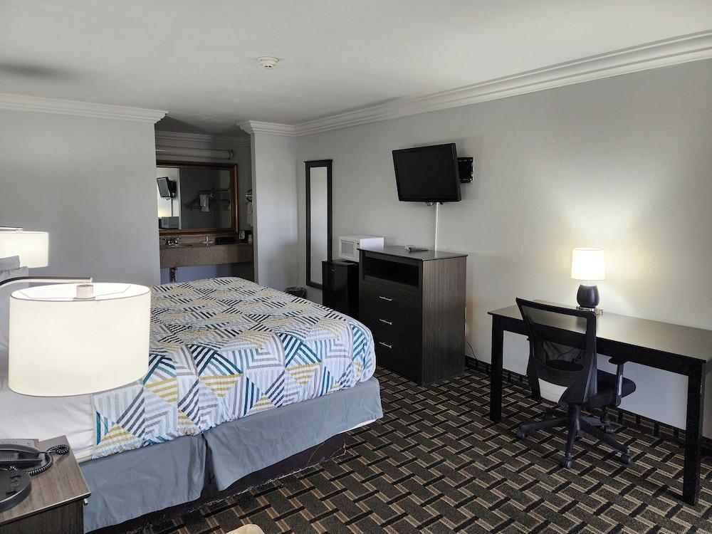 Motel 6 Crowley, LA photo 3