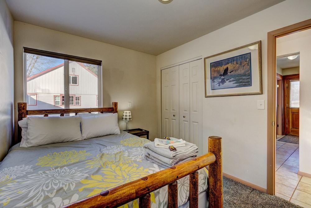 Cascade Lake Inn photo 37