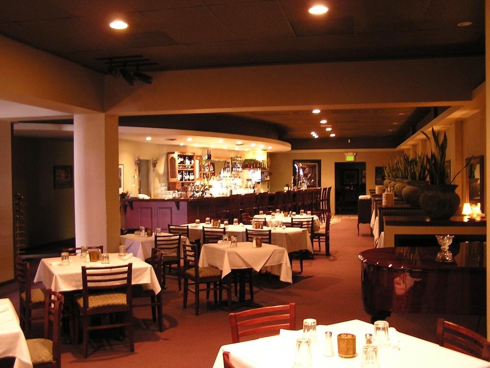 Tremont Inn on Main photo 19
