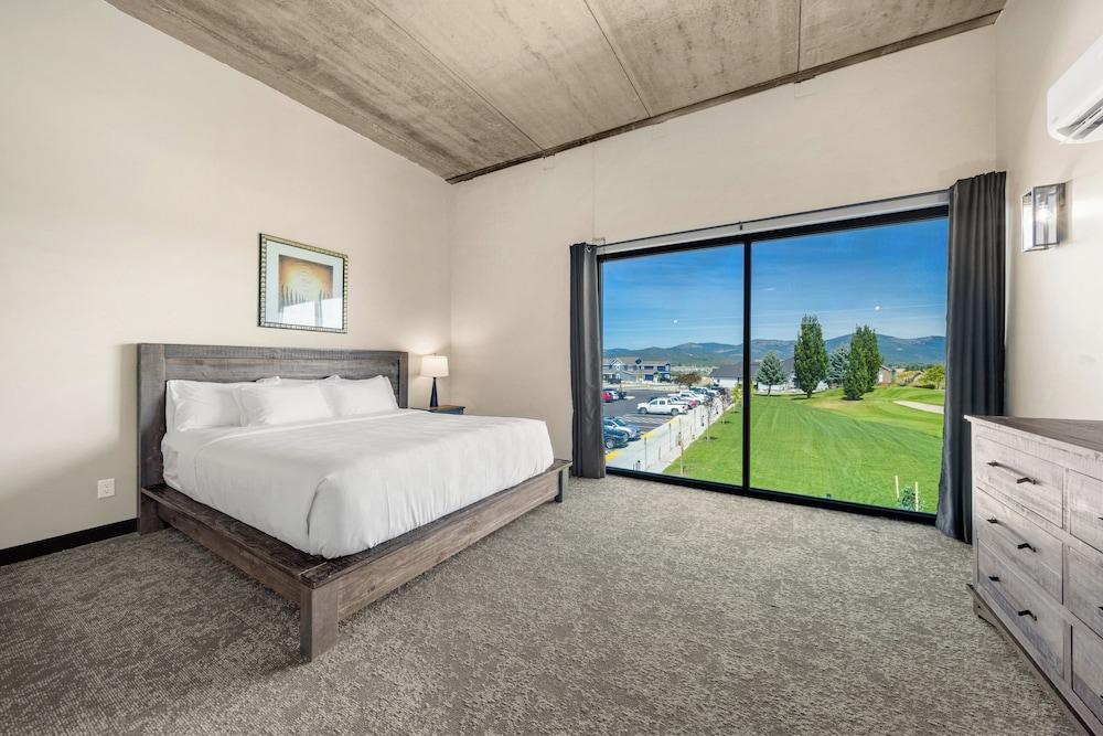 The Suites at Prairie Falls & Event Center photo 10