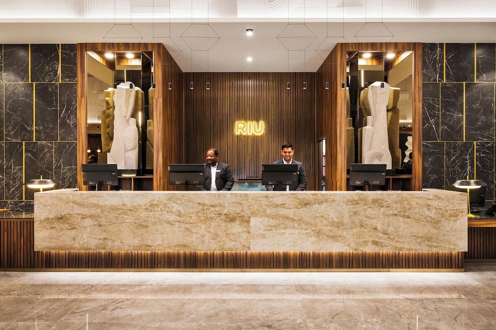 Hotel Riu Plaza Chicago photo 6