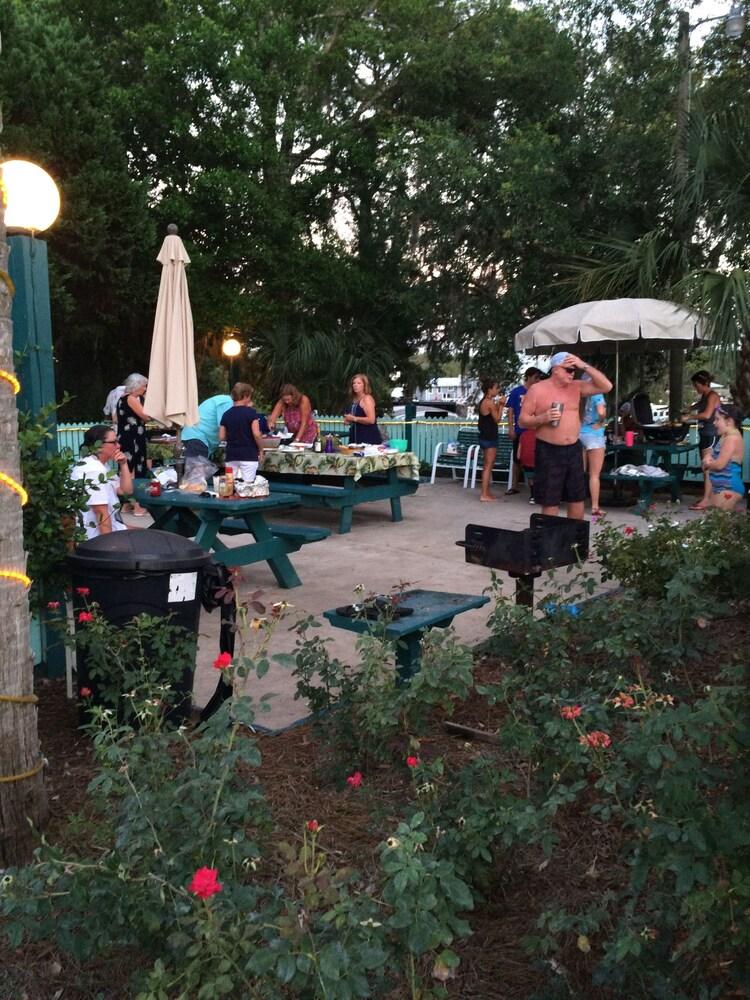 Steinhatchee River Inn photo 81