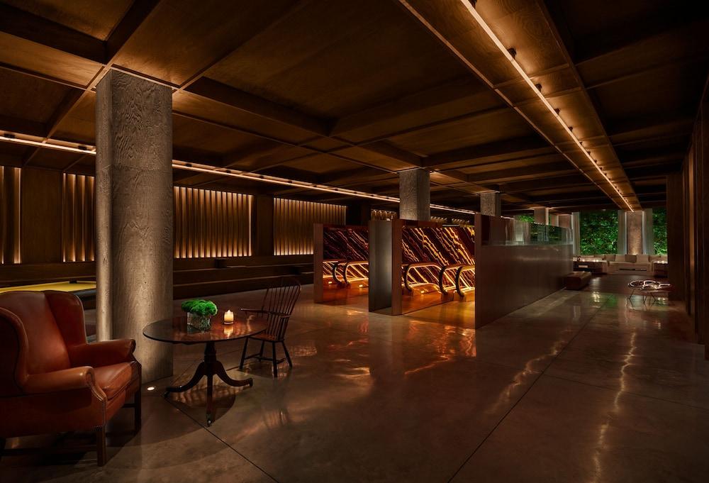 PUBLIC, an Ian Schrager hotel photo 8