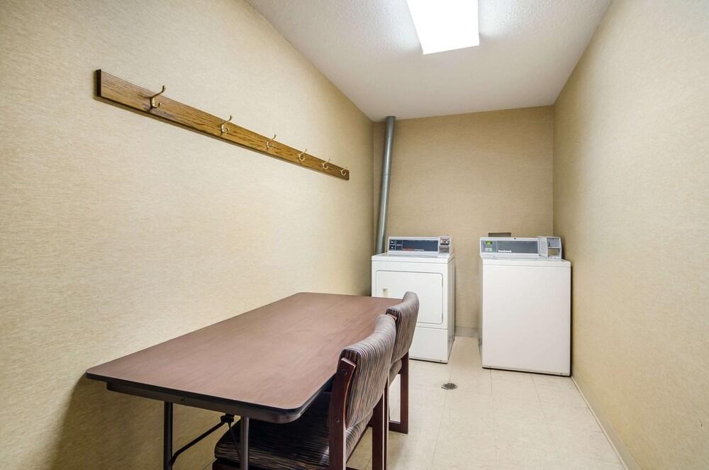 Quality Inn Goodland I-70 photo 24