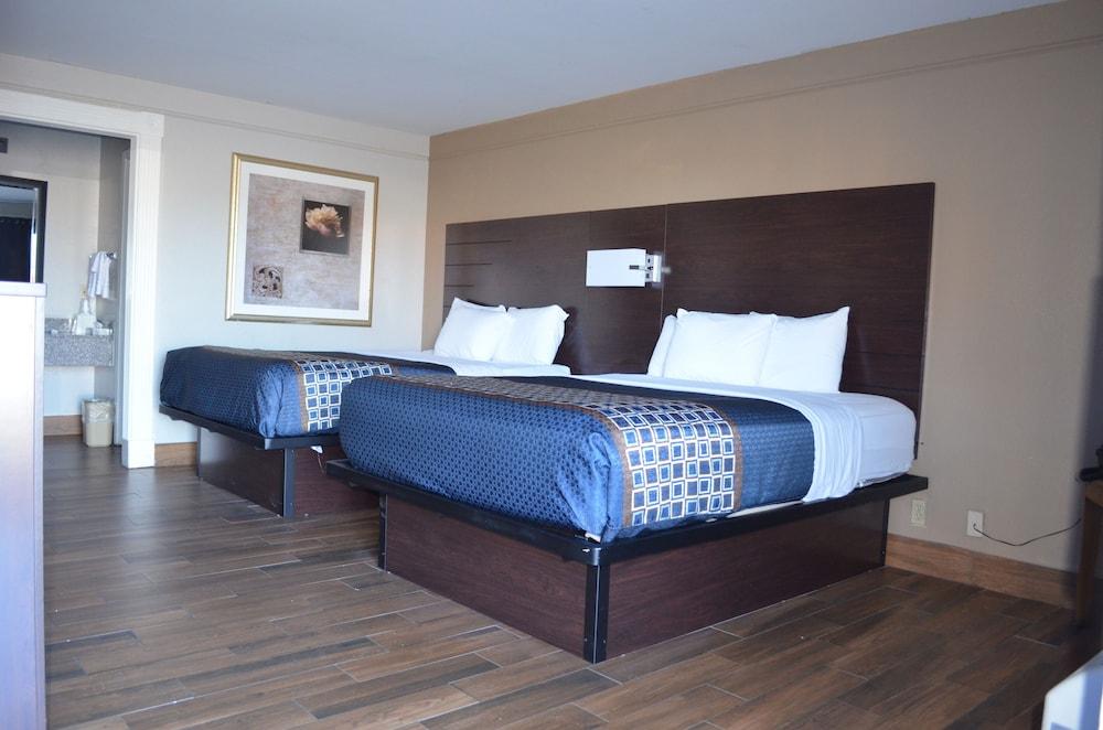 Hill Country Inn Marble Falls photo 21