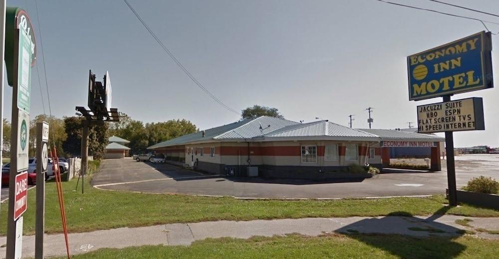 Economy Inn Motel photo 23