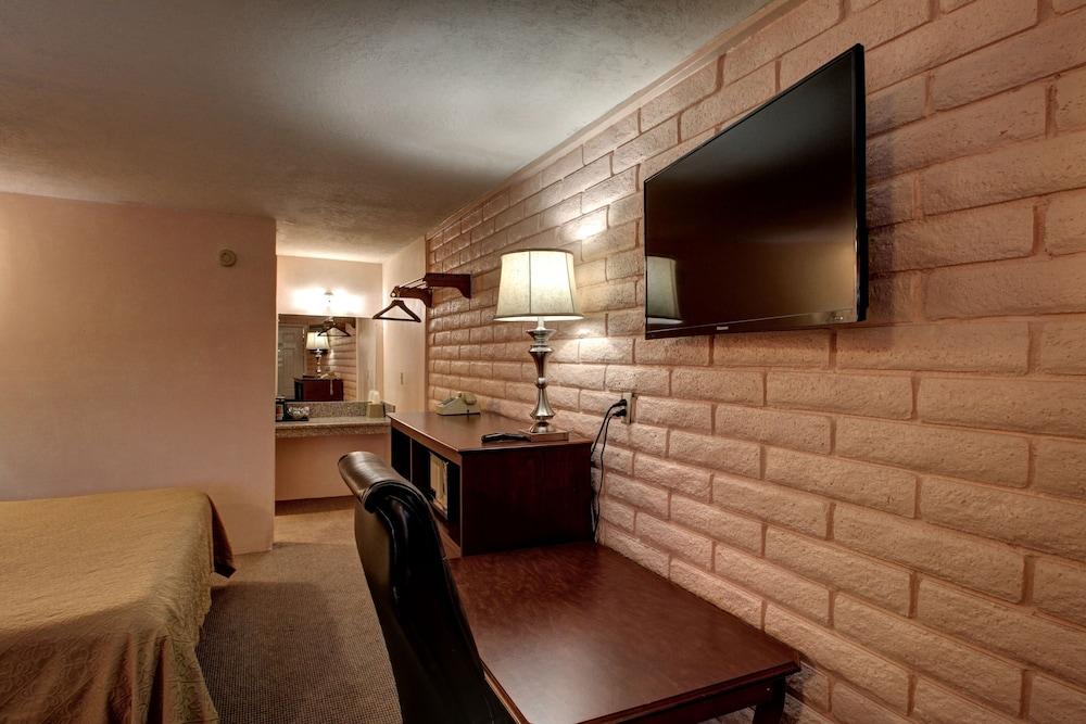 Country Inn photo 23
