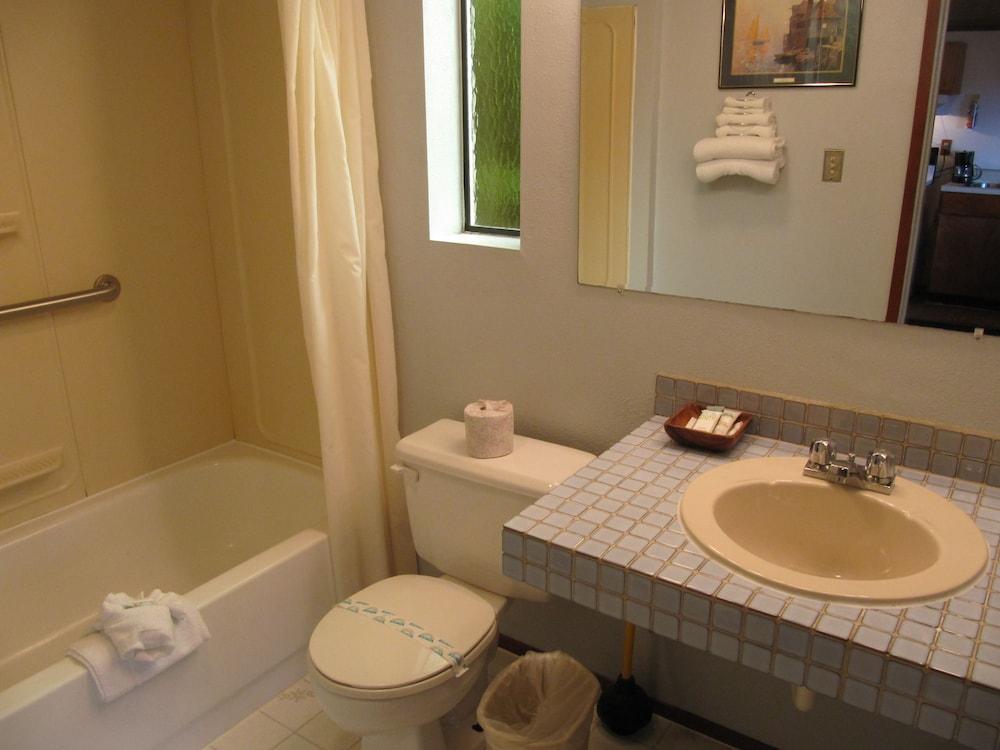 Rain Forest Resort Village photo 42
