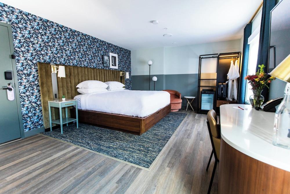 voco The Darwin Atlanta Midtown by IHG photo 21