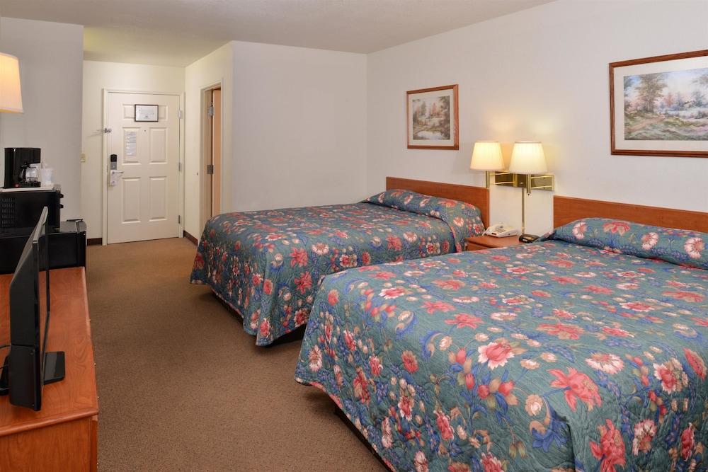 Americas Best Value Inn Smackover photo 34