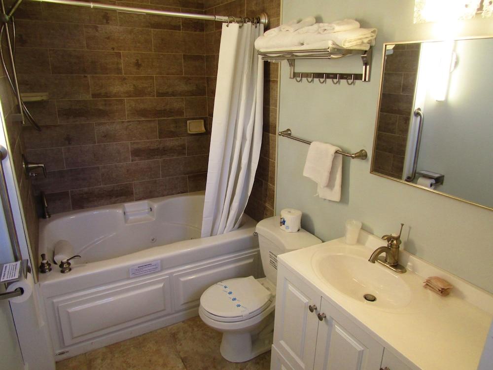 Shorelands Guest Resort and Cottages photo 3