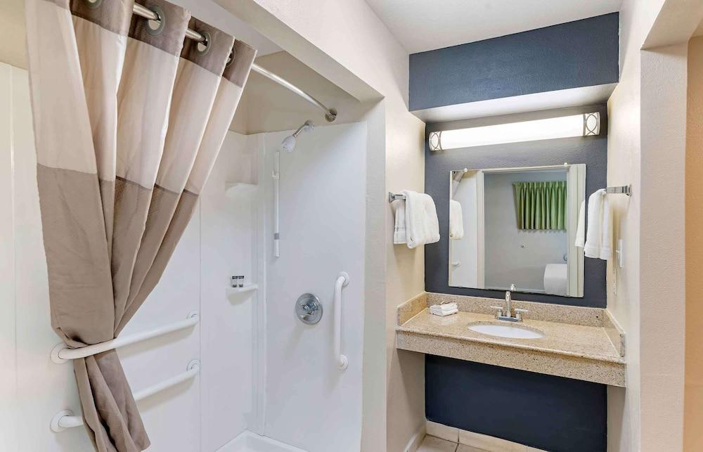 Extended Stay America Select Suites - Odessa photo 4